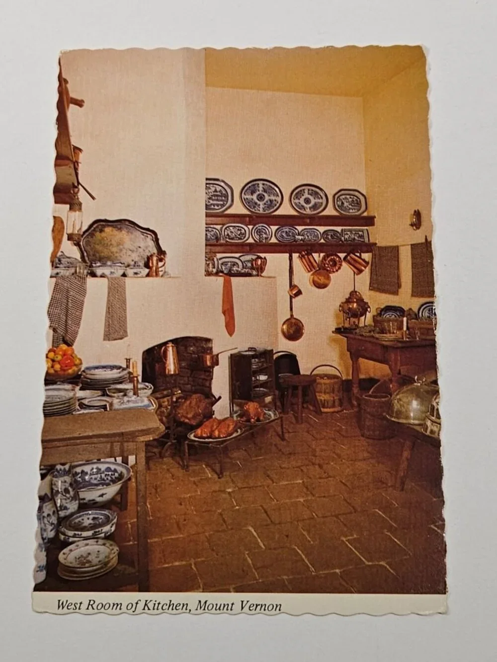 West room of Kitchen Mount Vernon Postcard